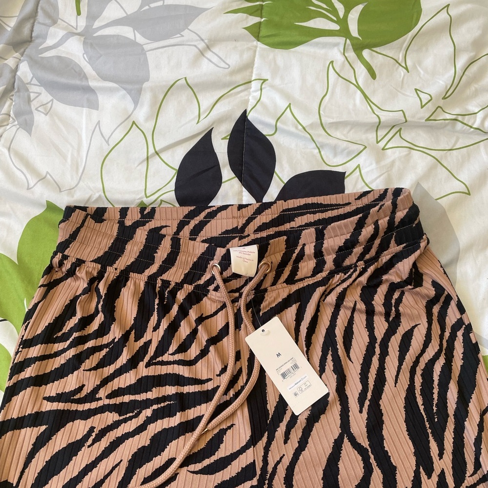 Tigger stretchy pants